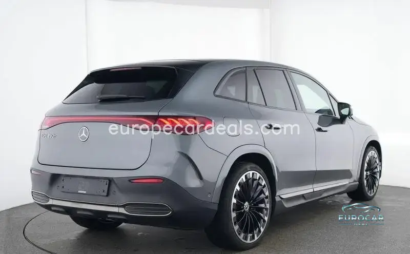 Mercedes-Benz EQE SUV