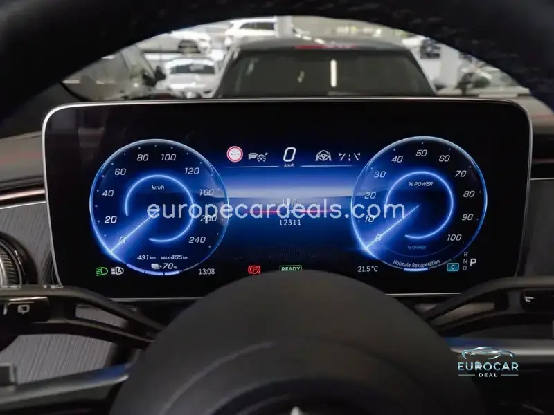 Mercedes-Benz EQE SUV