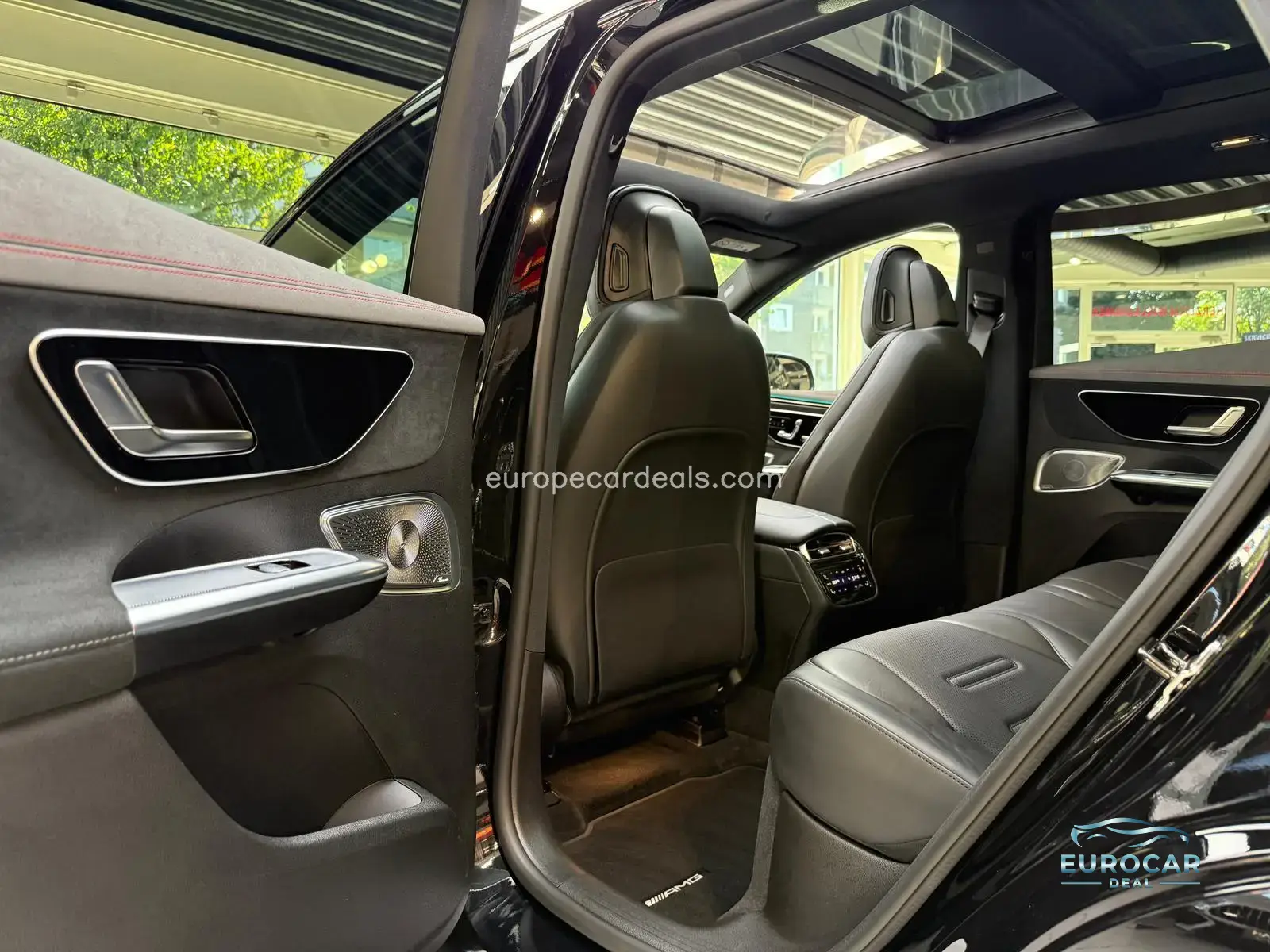 Mercedes-Benz EQE SUV