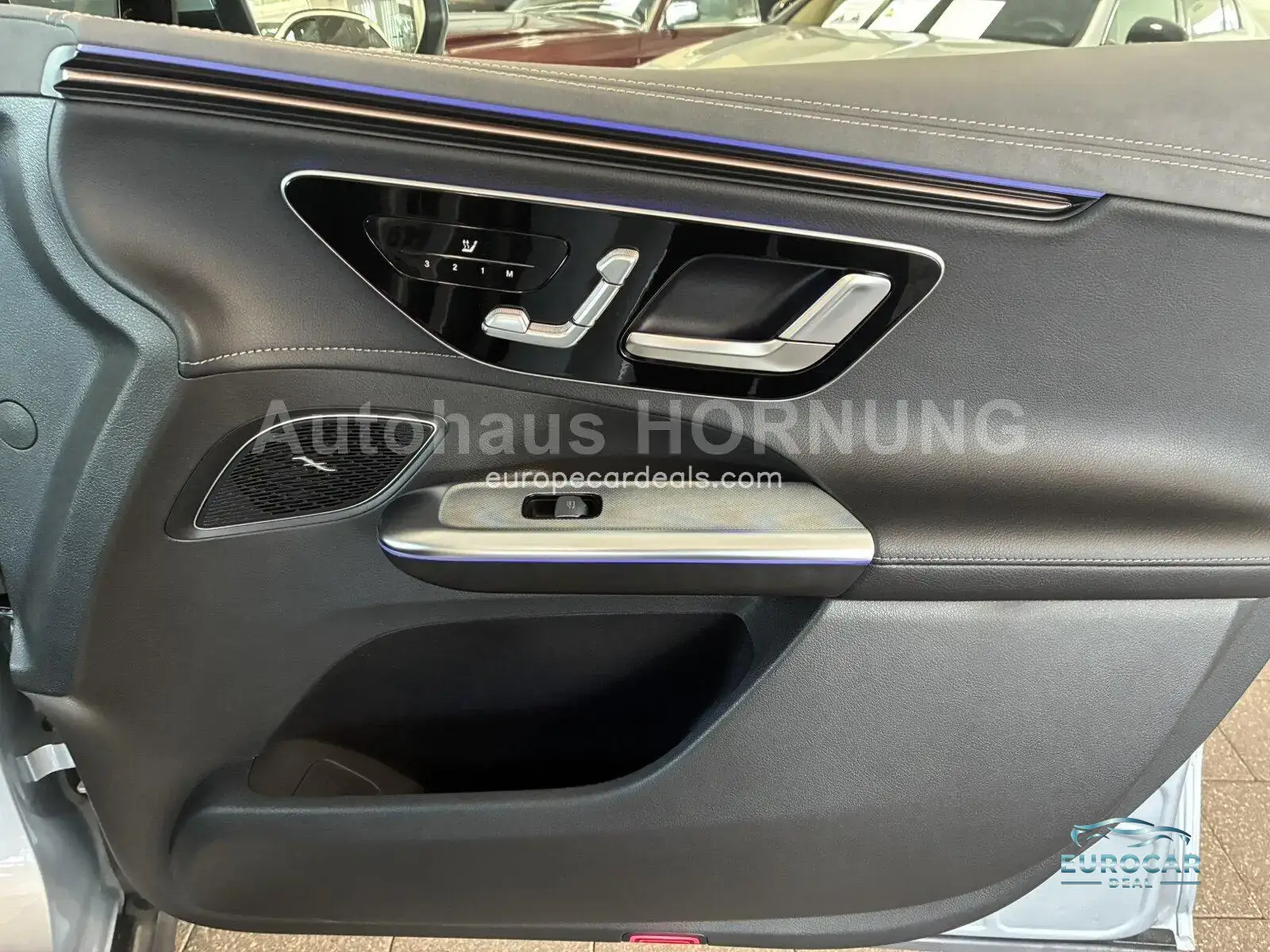 Mercedes-Benz EQE SUV