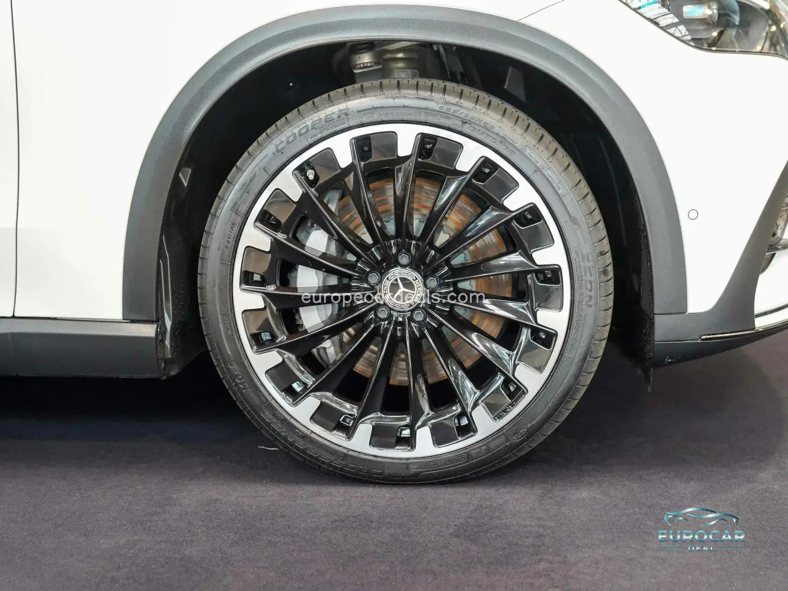 Mercedes-Benz EQE SUV