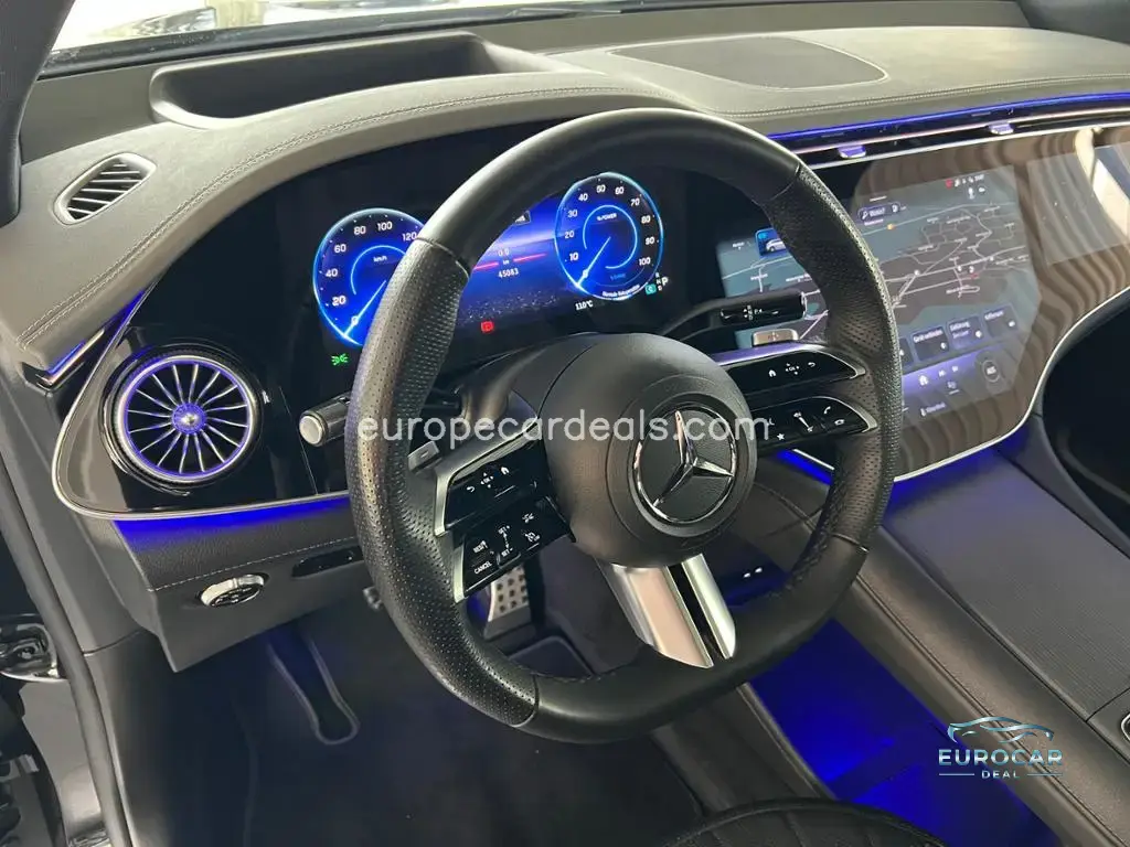 Mercedes-Benz EQE SUV