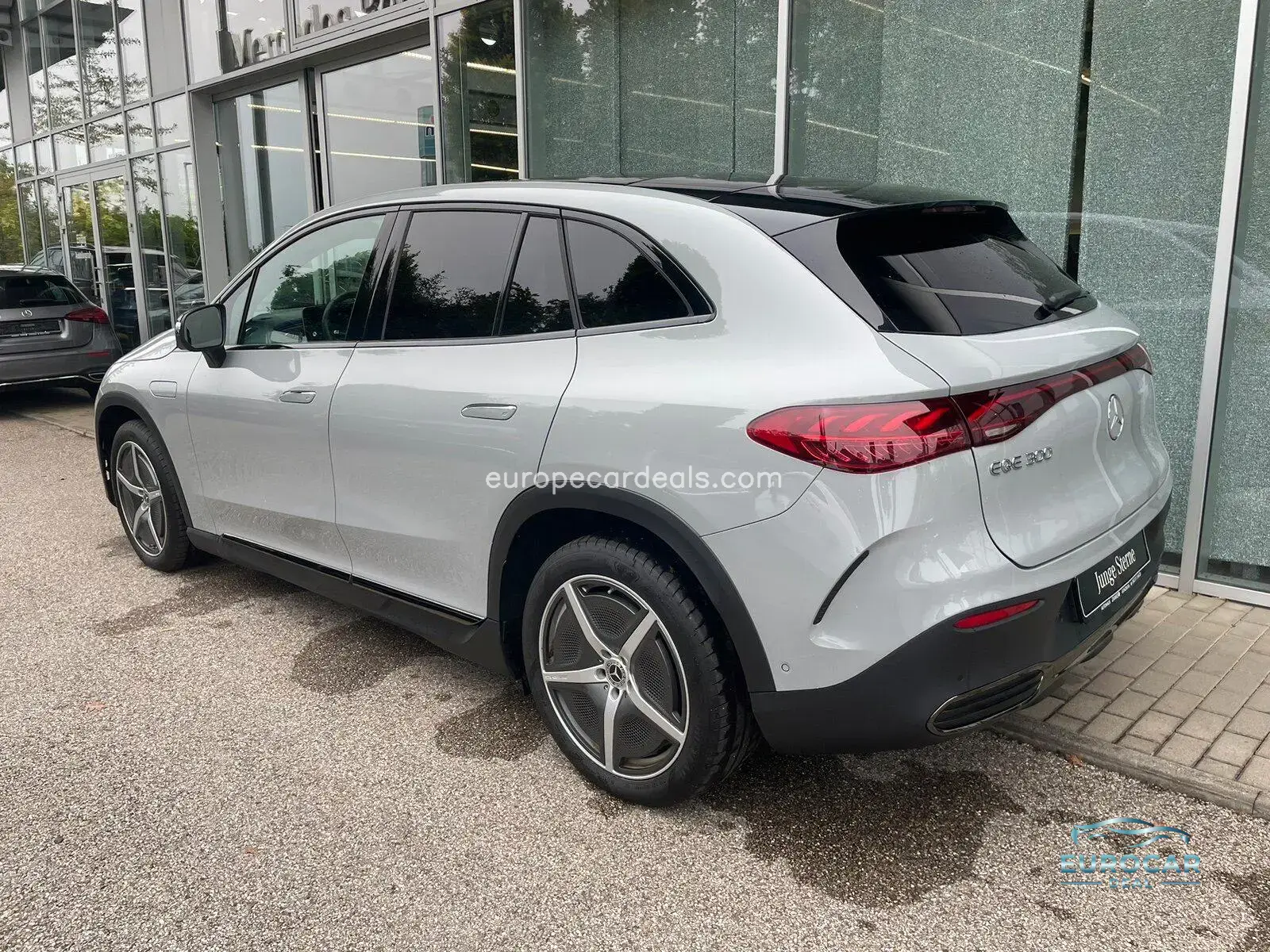 Mercedes-Benz EQE SUV