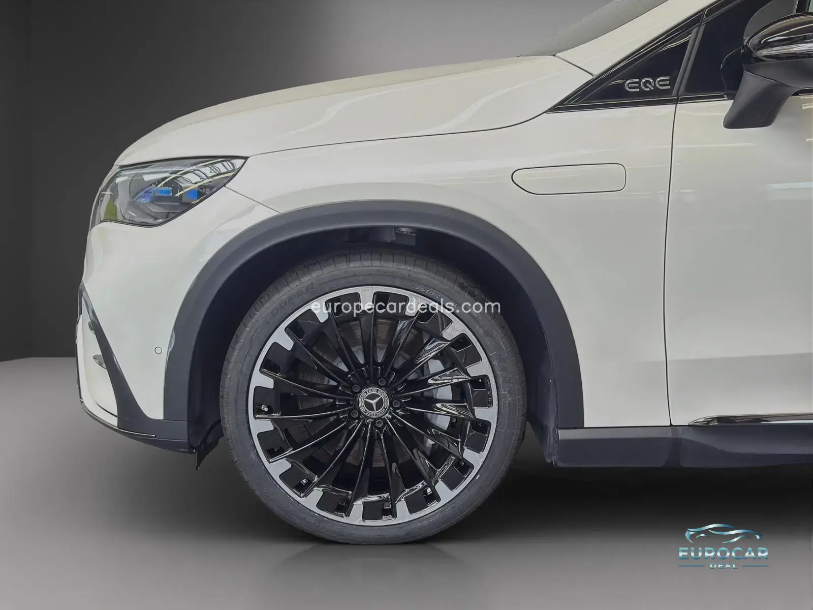 Mercedes-Benz EQE SUV