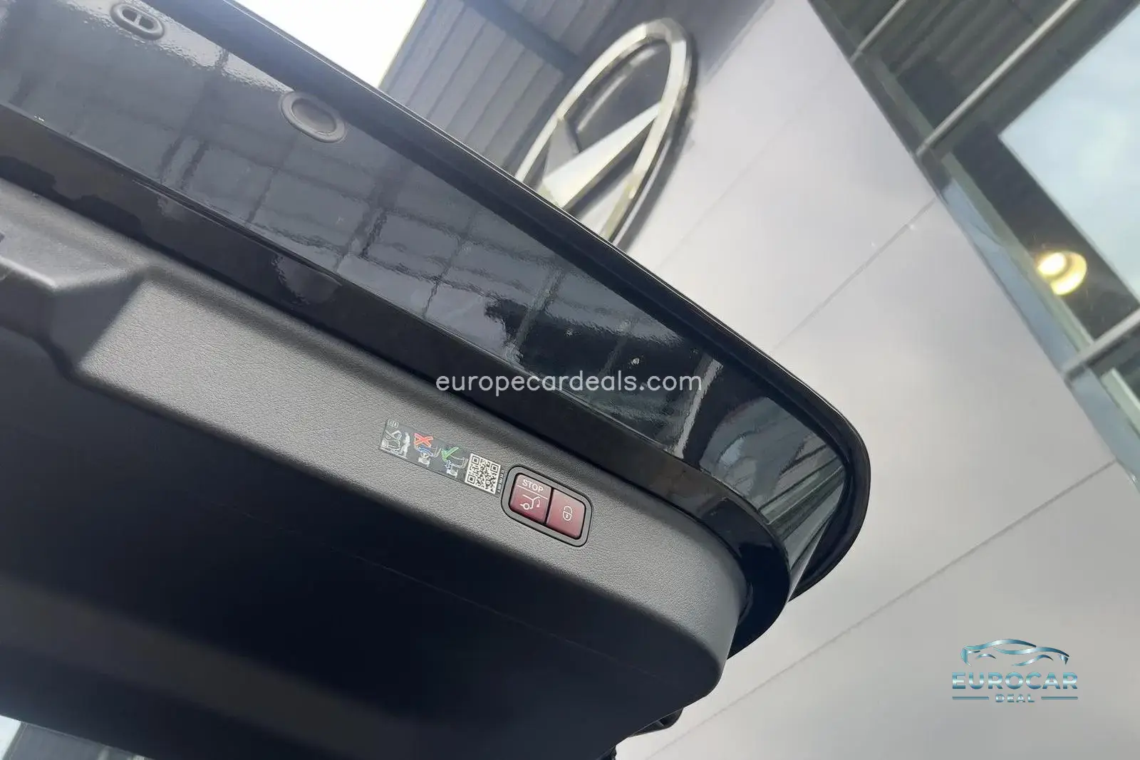 Mercedes-Benz EQE SUV