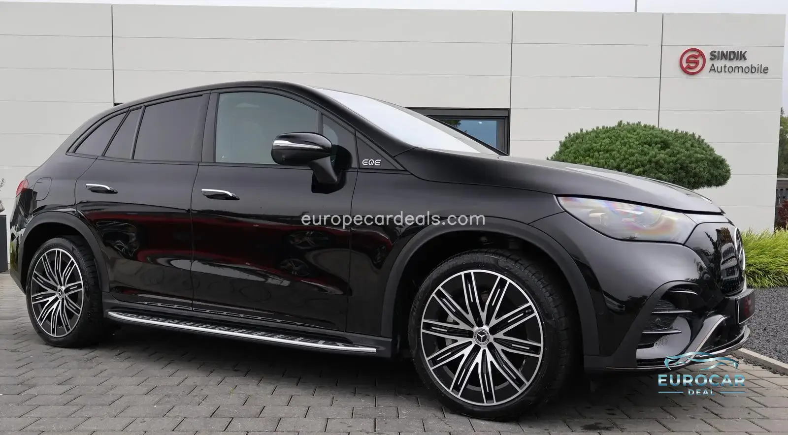 Mercedes-Benz EQE SUV