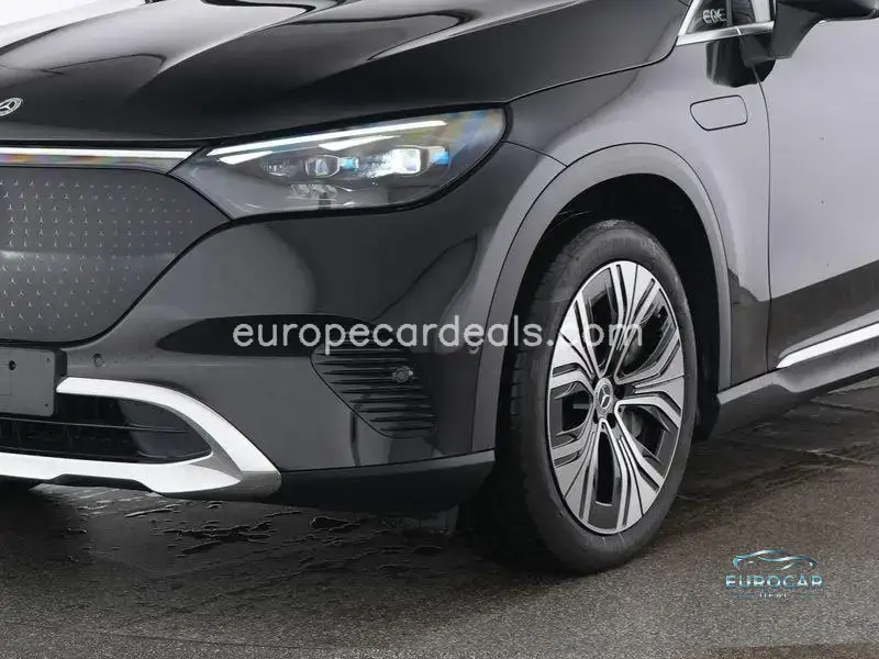 Mercedes-Benz EQE SUV