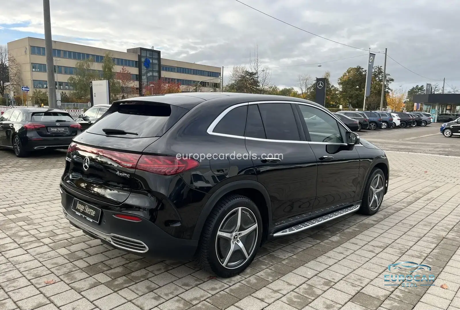 Mercedes-Benz EQE SUV