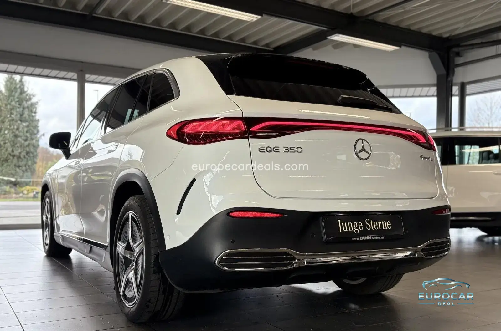 Mercedes-Benz EQE SUV
