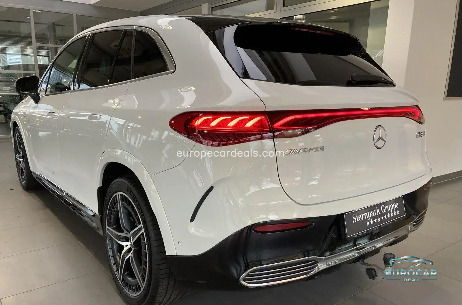 Mercedes-Benz EQE SUV
