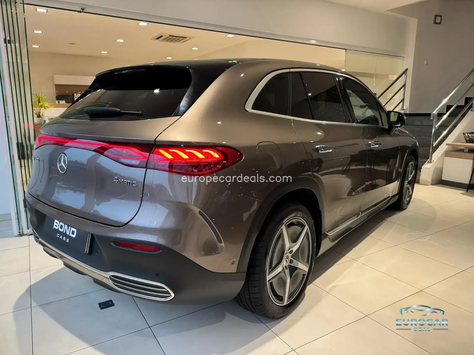 Mercedes-Benz EQE SUV