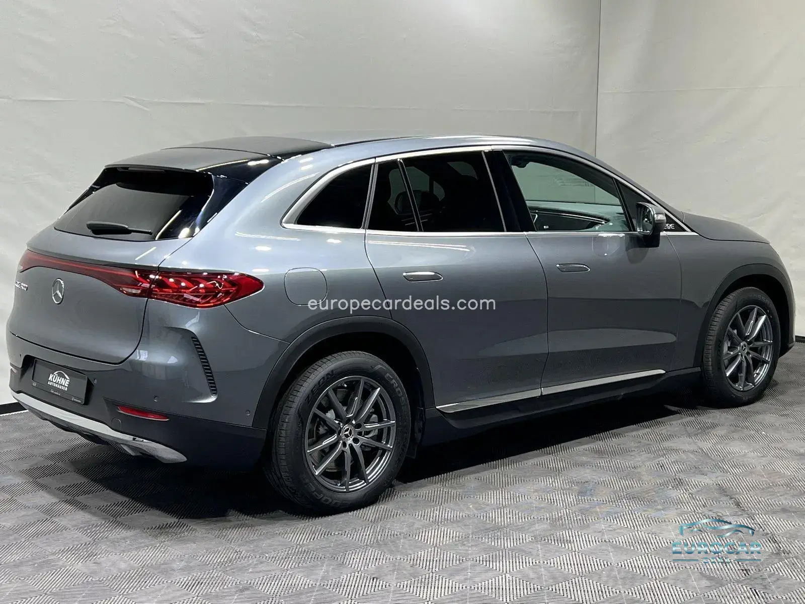 Mercedes-Benz EQE SUV