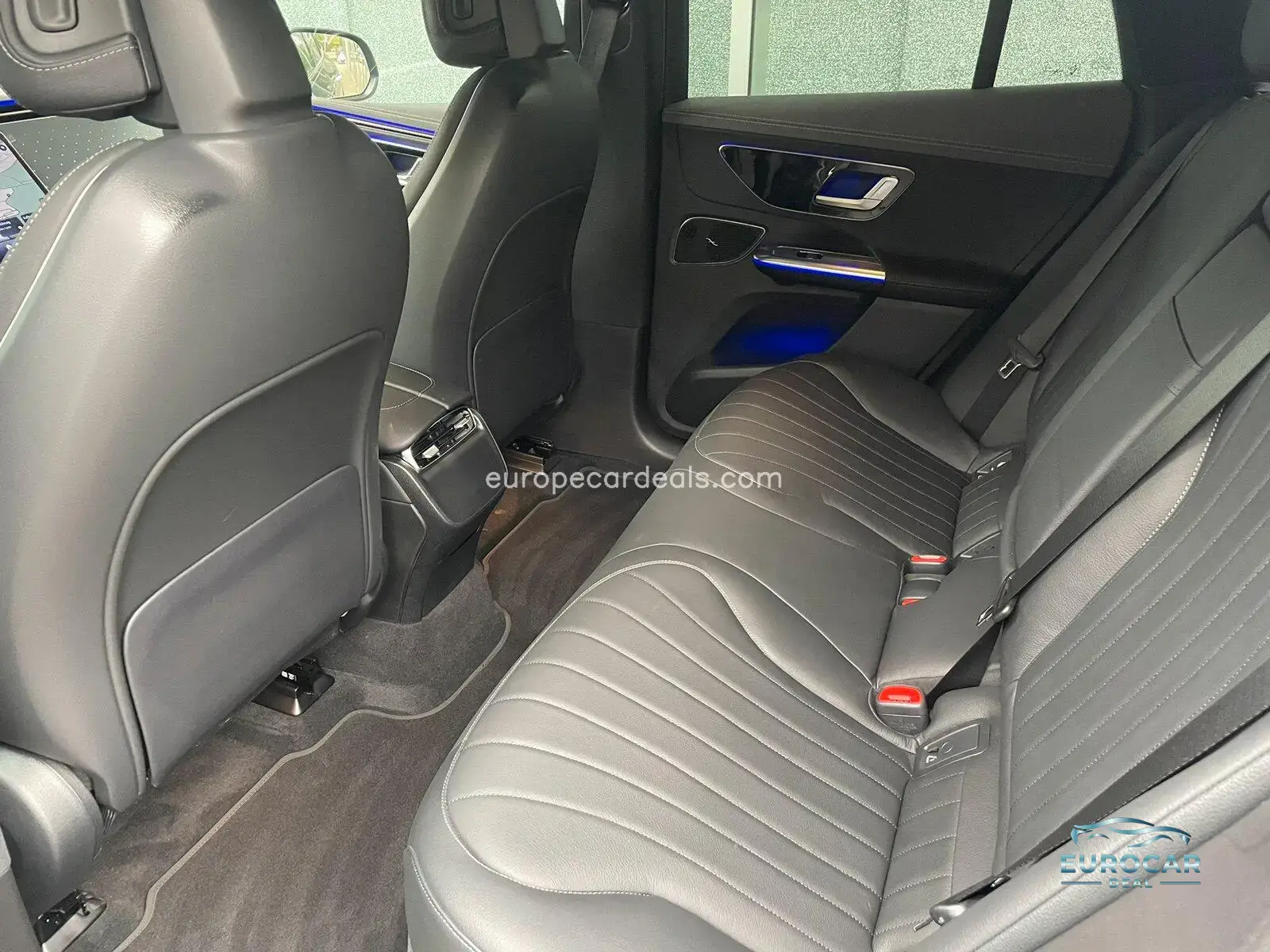 Mercedes-Benz EQE SUV