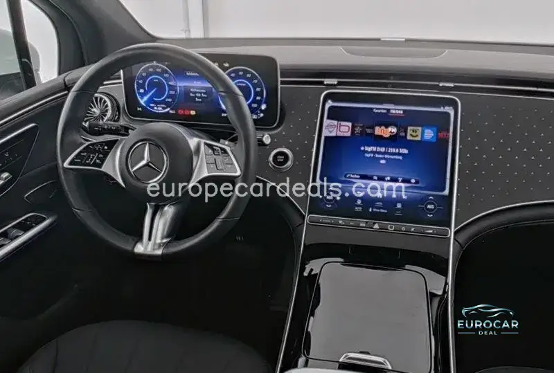 Mercedes-Benz EQE SUV