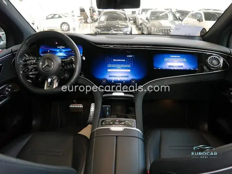 Mercedes-Benz EQE SUV