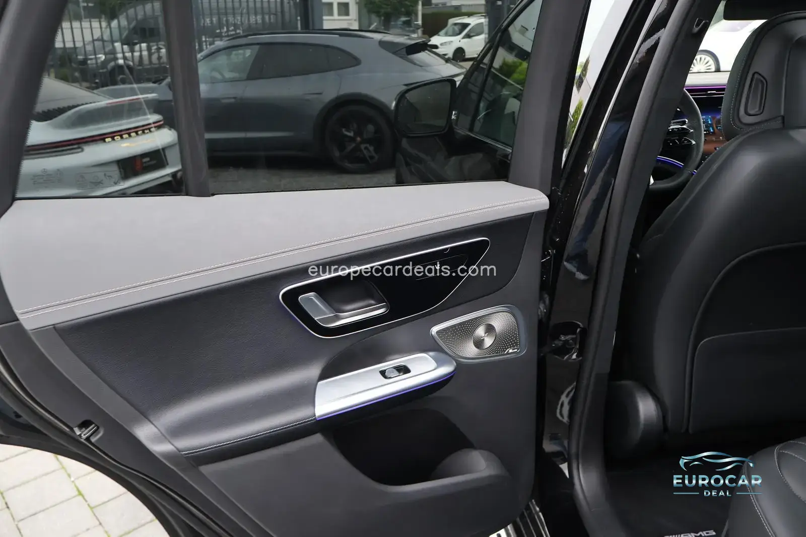Mercedes-Benz EQE SUV