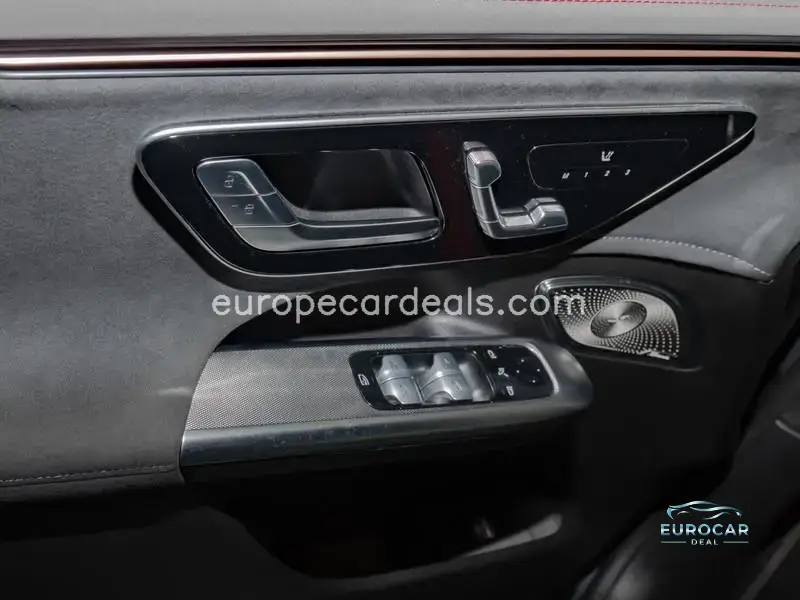 Mercedes-Benz EQE SUV