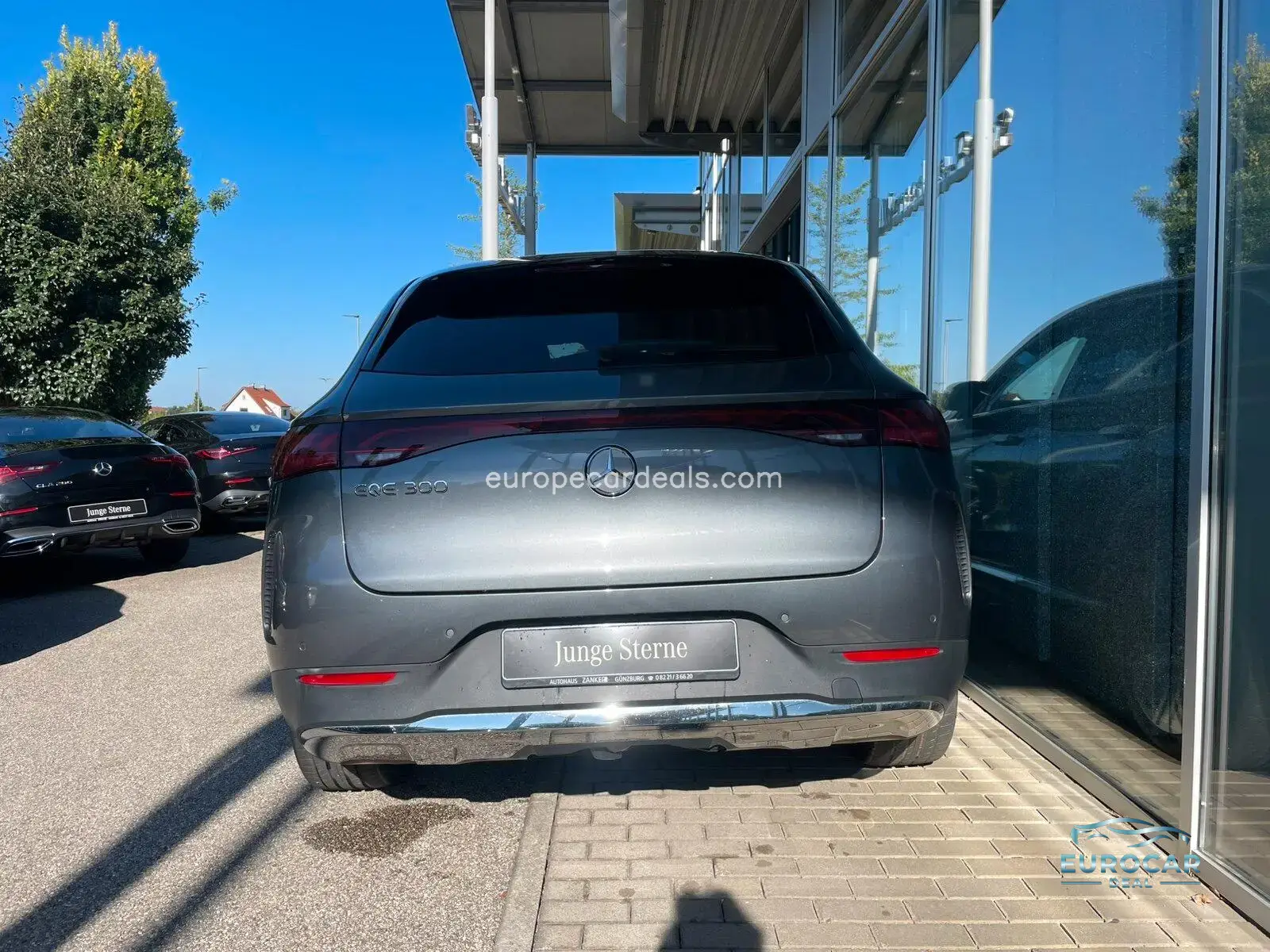 Mercedes-Benz EQE SUV