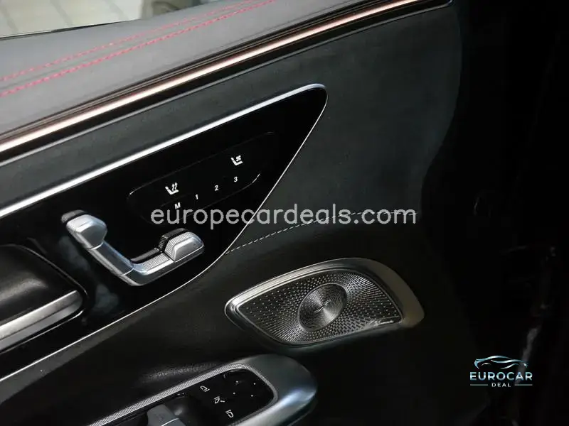 Mercedes-Benz EQE SUV