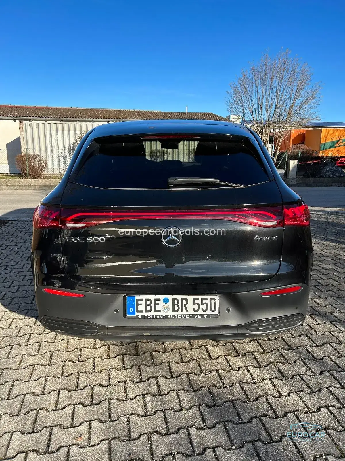 Mercedes-Benz EQE SUV