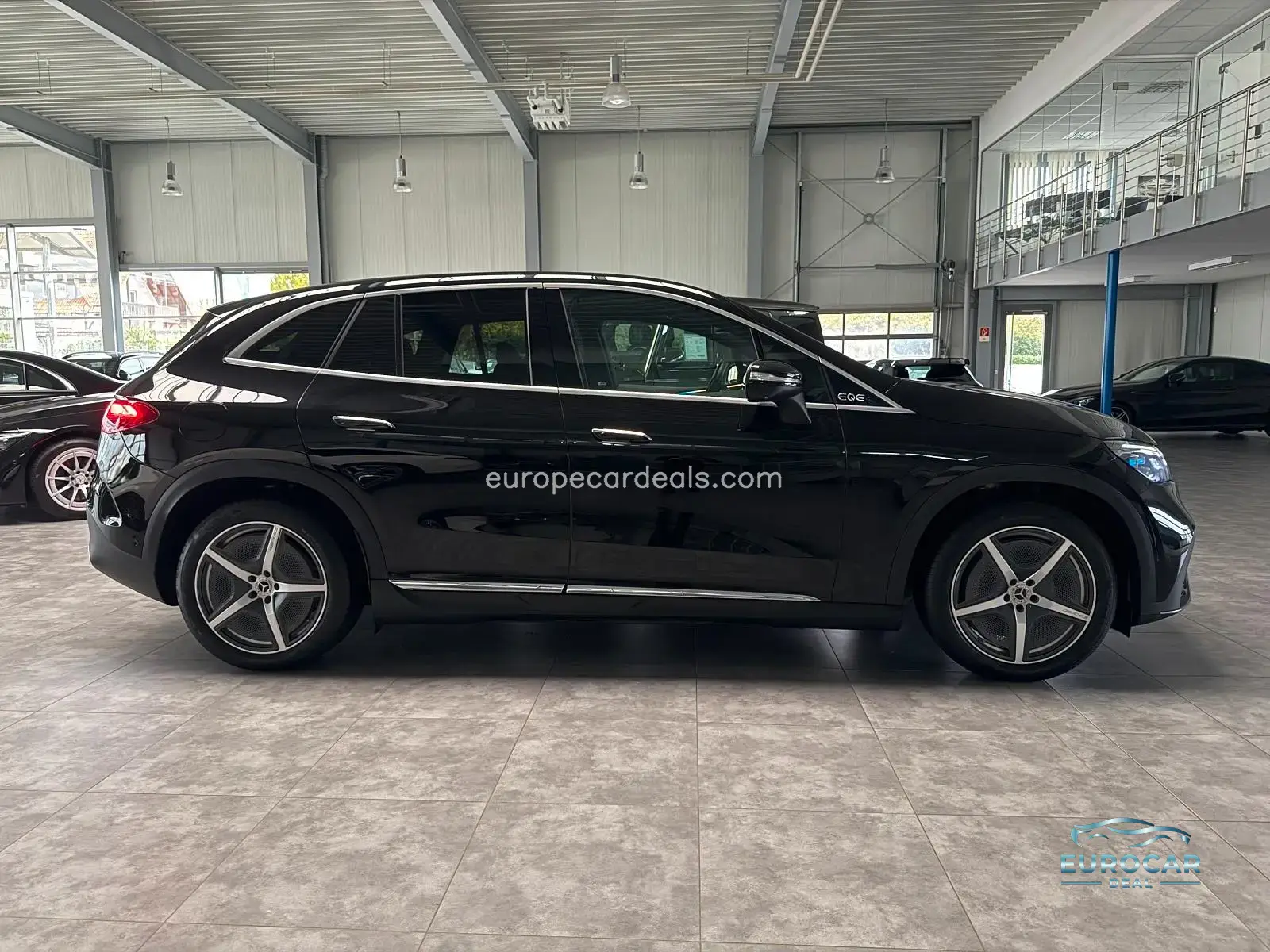 Mercedes-Benz EQE SUV