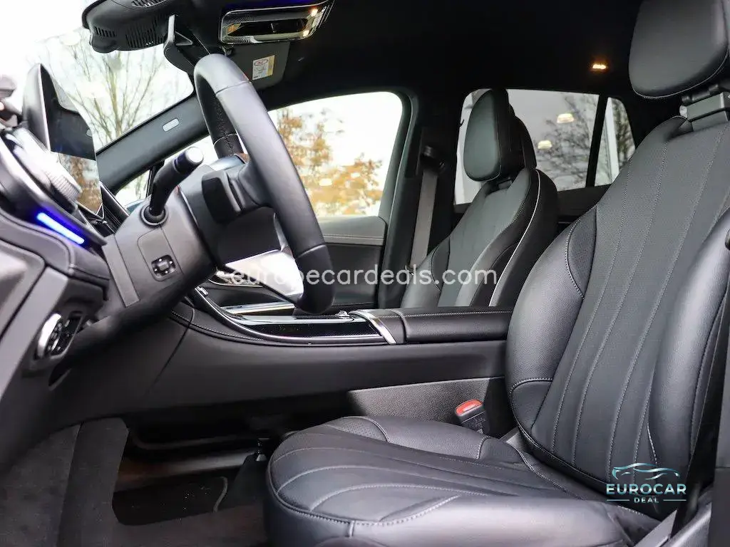Mercedes-Benz EQE SUV