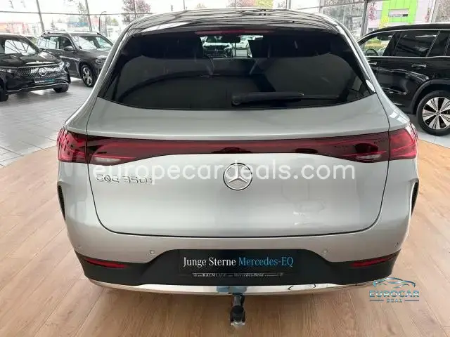 Mercedes-Benz EQE SUV