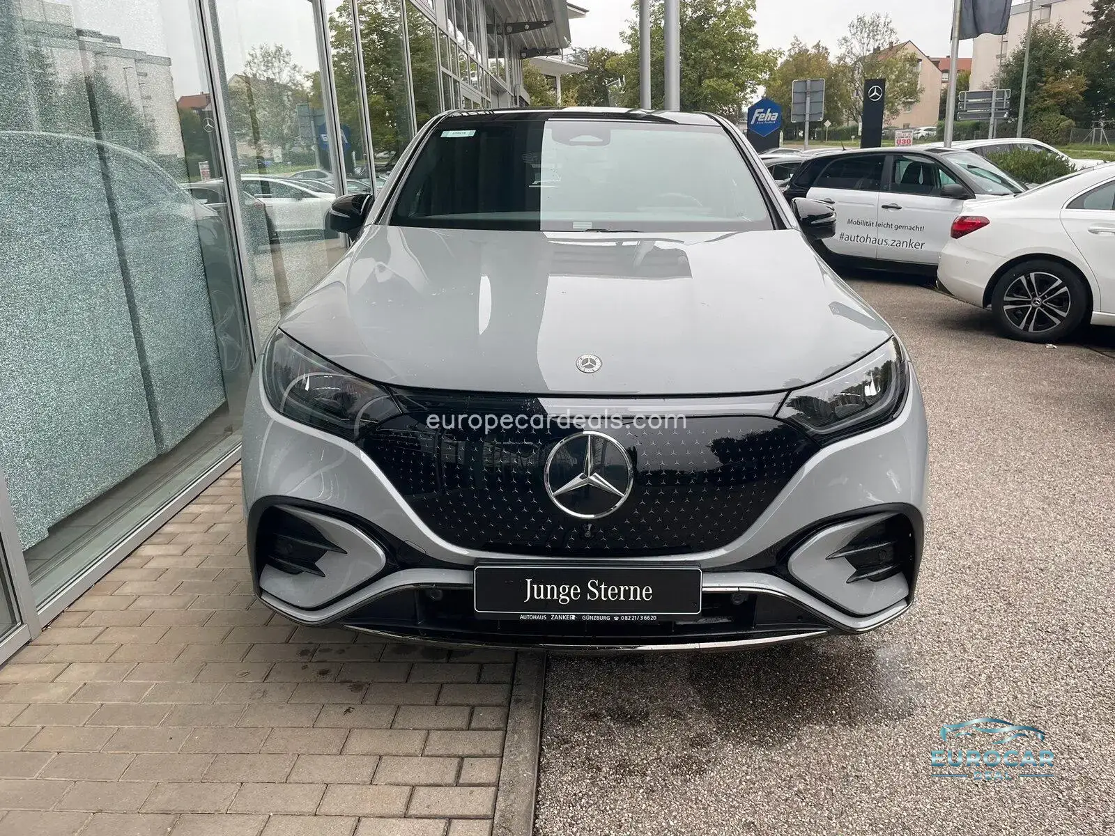 Mercedes-Benz EQE SUV