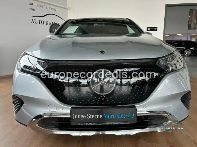 Mercedes-Benz EQE SUV