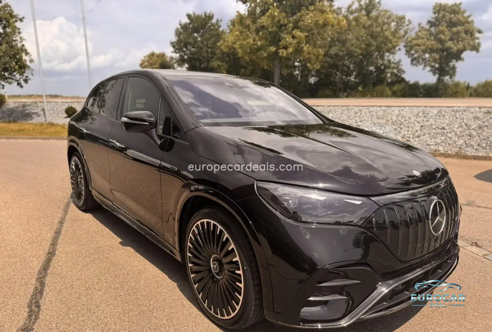 Mercedes-Benz EQE SUV