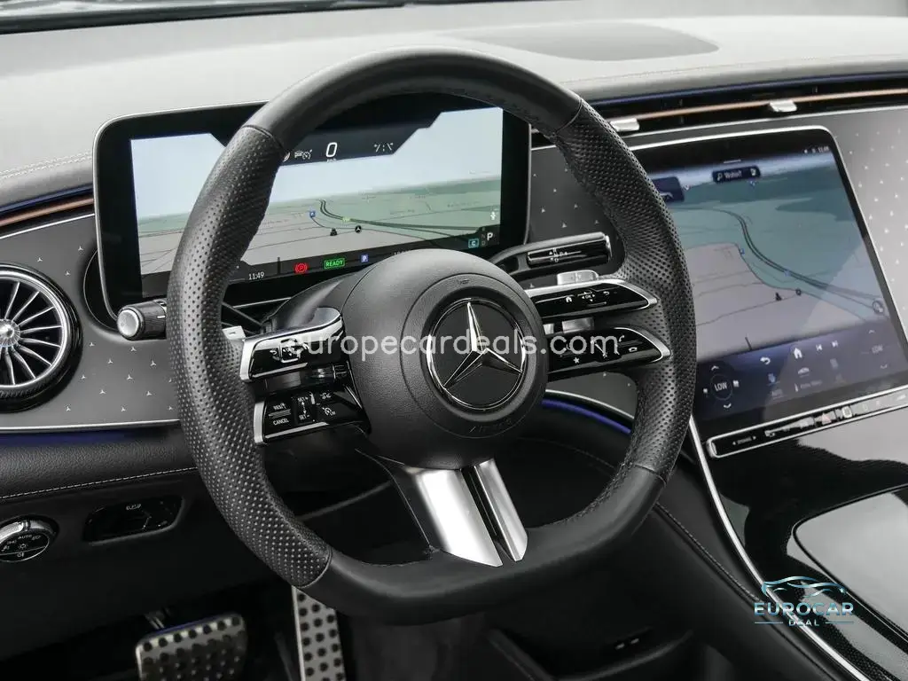 Mercedes-Benz EQE SUV