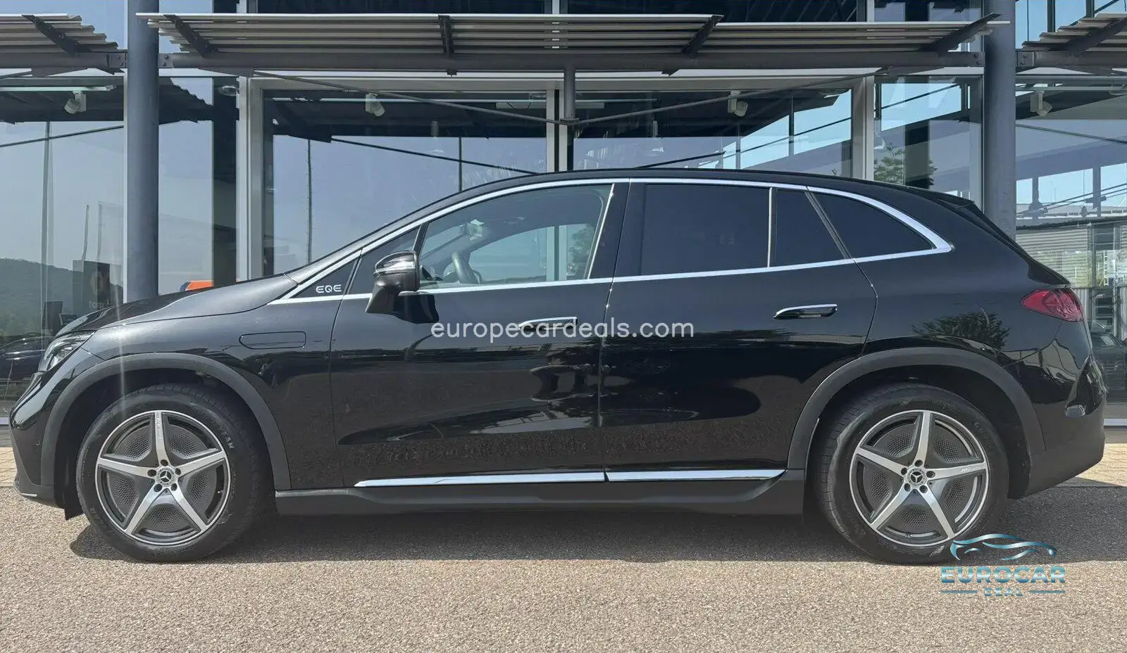 Mercedes-Benz EQE SUV