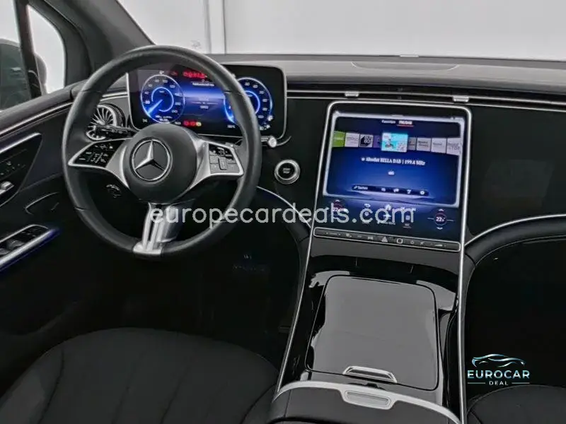 Mercedes-Benz EQE SUV