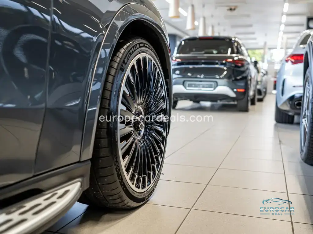 Mercedes-Benz EQE SUV