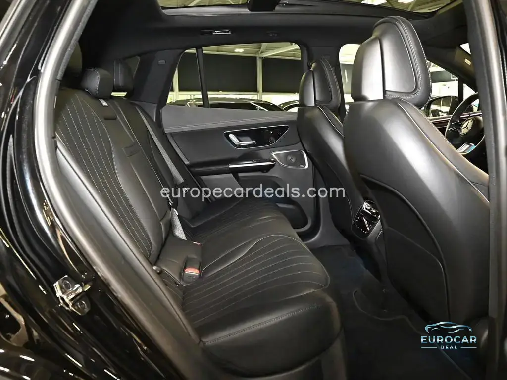 Mercedes-Benz EQE SUV