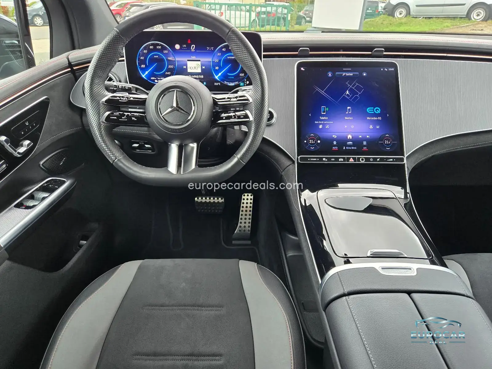 Mercedes-Benz EQE SUV