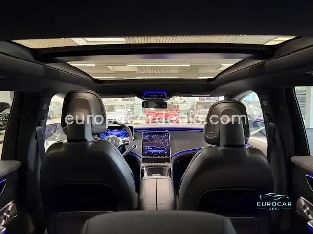 Mercedes-Benz EQE SUV