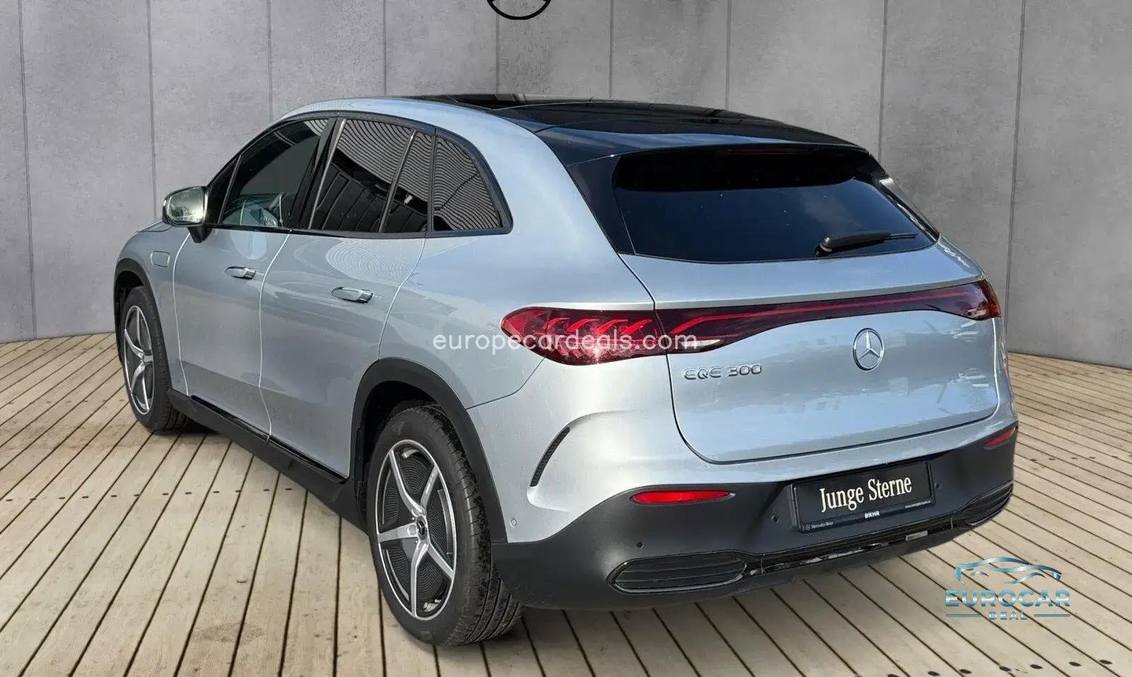 Mercedes-Benz EQE SUV