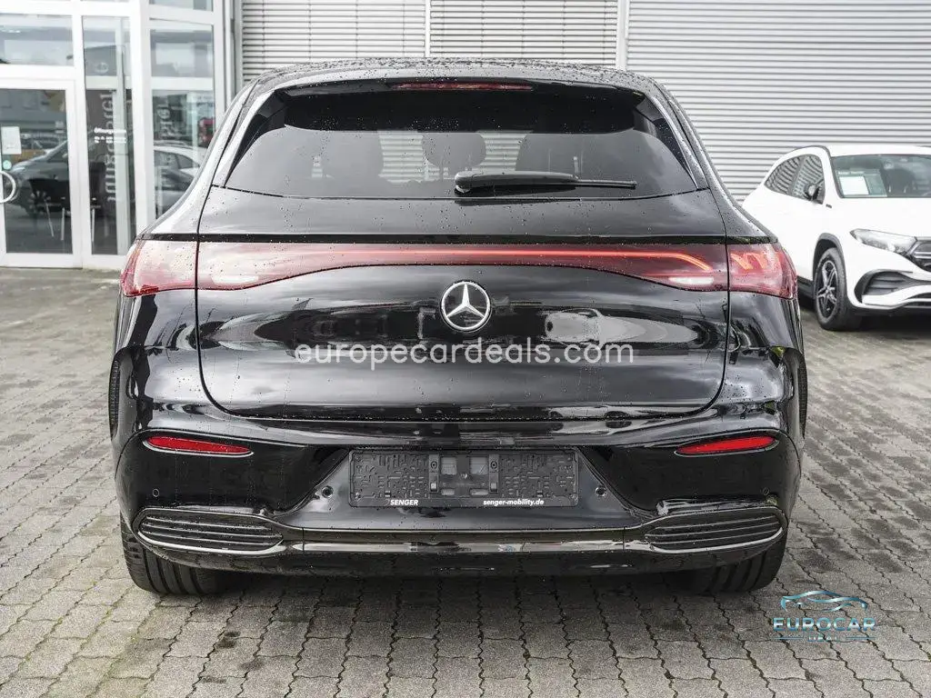 Mercedes-Benz EQE SUV