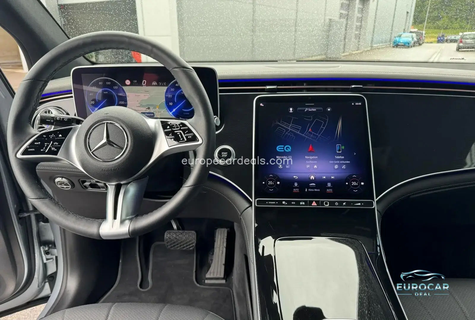 Mercedes-Benz EQE SUV