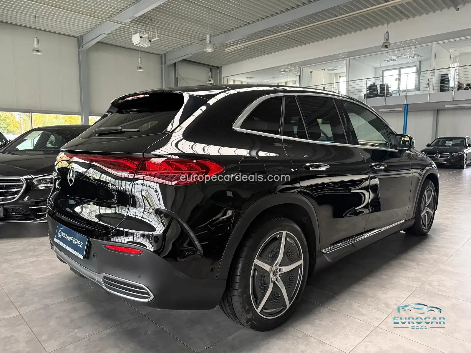 Mercedes-Benz EQE SUV