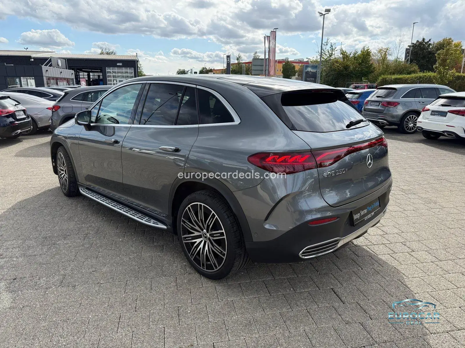 Mercedes-Benz EQE SUV
