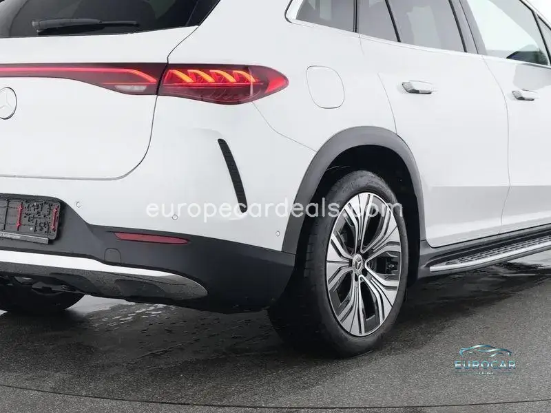 Mercedes-Benz EQE SUV