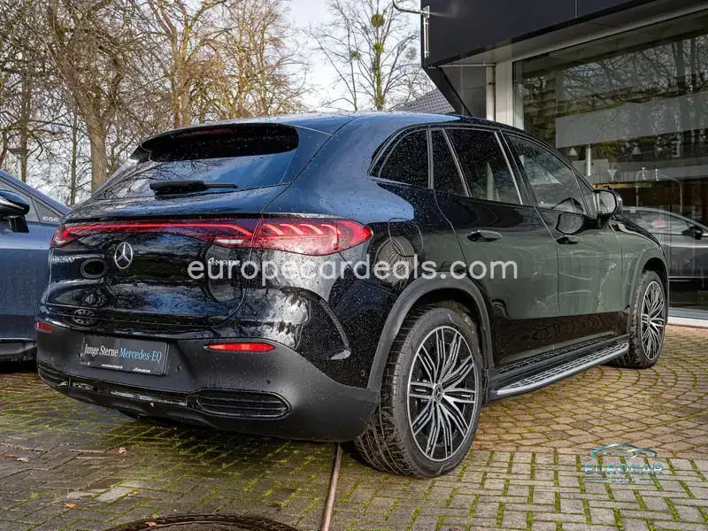 Mercedes-Benz EQE SUV