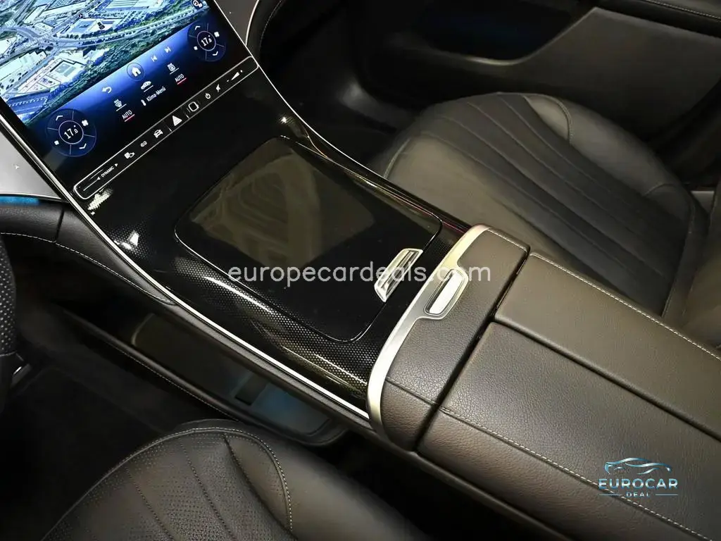 Mercedes-Benz EQE SUV