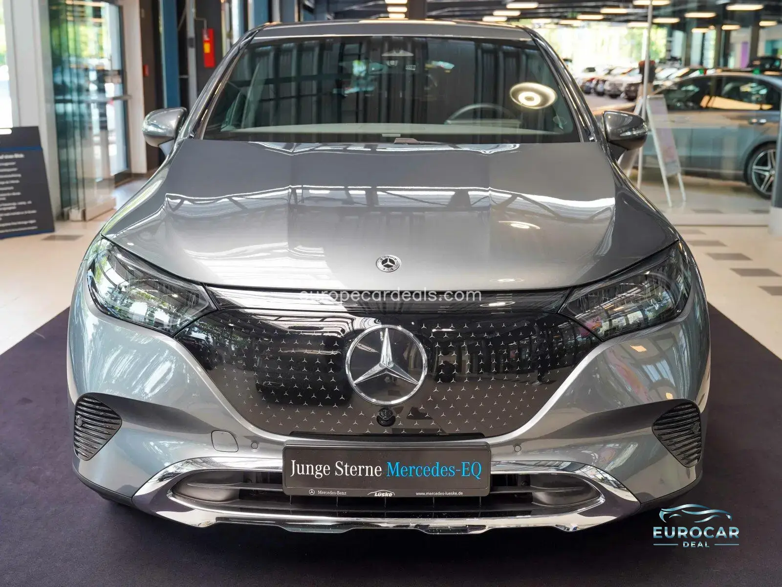 Mercedes-Benz EQE SUV