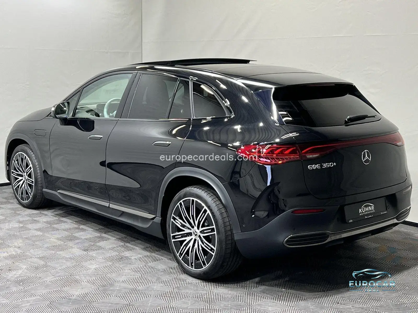 Mercedes-Benz EQE SUV