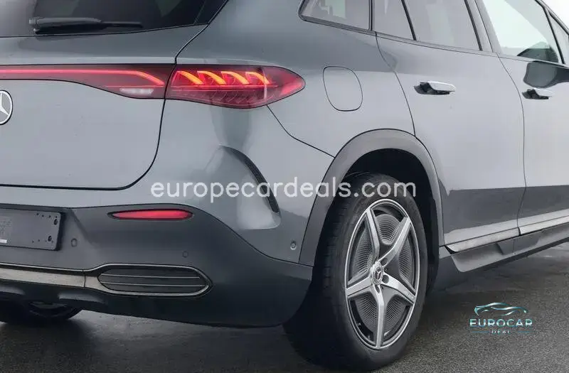 Mercedes-Benz EQE SUV