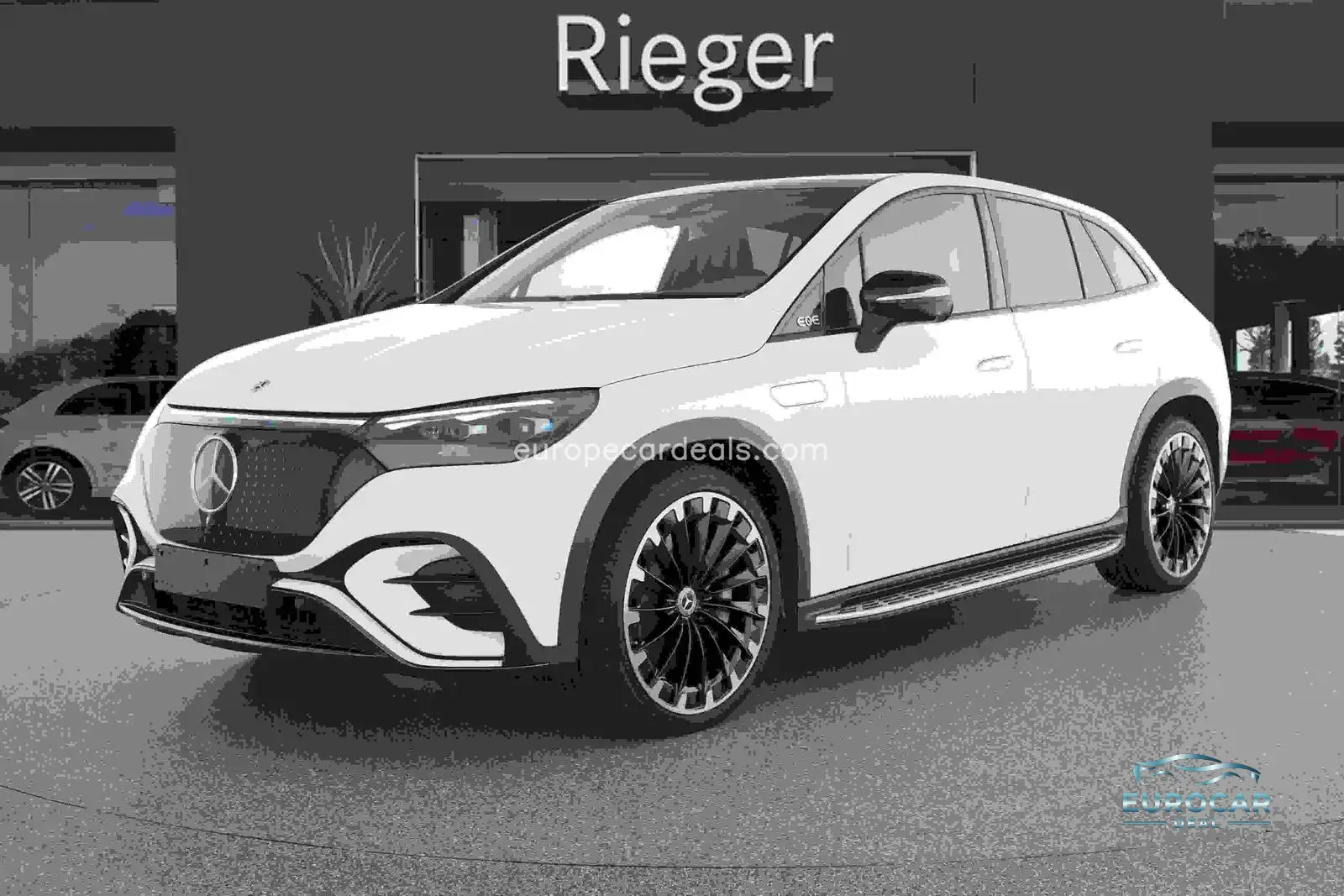 Mercedes-Benz EQE SUV