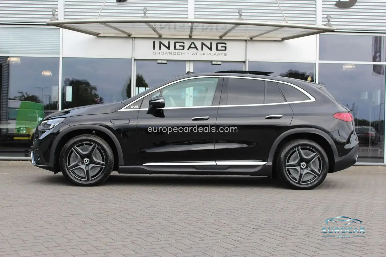 Mercedes-Benz EQE SUV